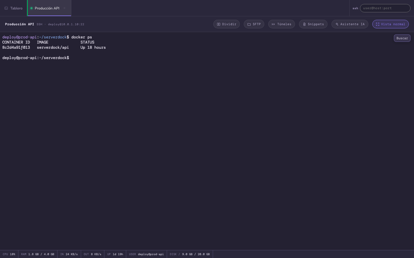 Sesión SSH activa con acciones para dividir, SFTP, túneles, snippets y asistente IA